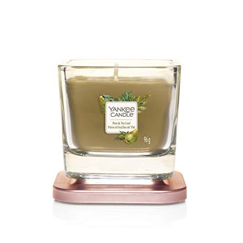 Fotoja e Qiri Yankee Candle Pear & Tea Leaf, 96 g