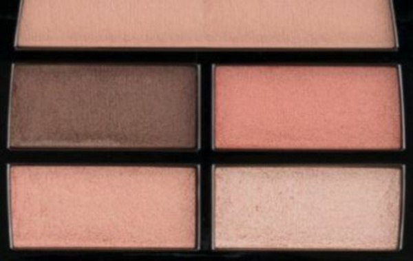 Fotoja e Hije për sy Chanel Palette) 4.5 g