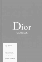 Fotoja e Dior Catwalk - Alexander Fury