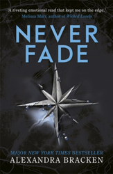 Fotoja e A Darkest Minds Novel Never Fade Book 2 - Alexandra Bracken