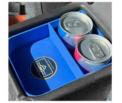 Fotoja e Organizues praktik per VW Golf 8