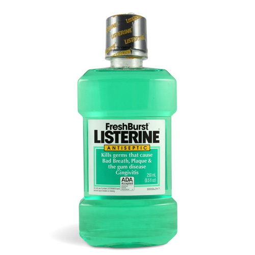 Fotoja e Pastrues për gojë Listerine FreshBurst 250ml