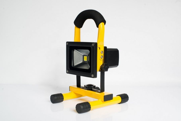 Fotoja e Projektor Volteno VO0579, 10W, LED, IP65, I zi/verdhë