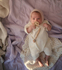 Fotoja e FRIGG Moon Natural Rubber Pacifier 2-Pack Limited Edition - Cream/Croissant, Picture 2