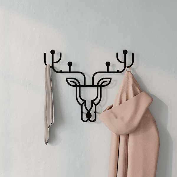 Fotoja e Varëse rrobash Decortie Deer, 60x74cm, e zezë