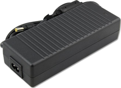 Fotoja e Karikues për laptop MicroBattery 135W, 19V, 7.1A, i zi
