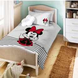 Fotoja e Kellef jorgani 100x135cm dhe jasteku minnie mouse