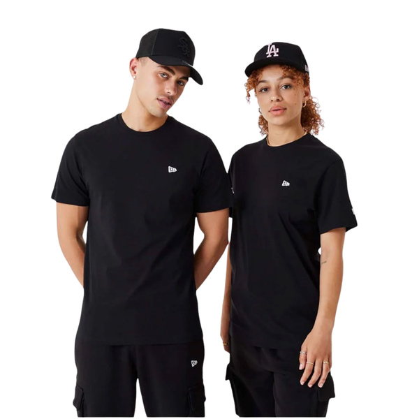 Fotoja e T-Shirt | New Era Essential Black, XS