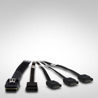 Fotoja e Kabllo Inter-Tech SFF 8087 - SATA x4, 0.65m, e zezë