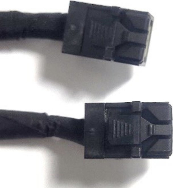 Fotoja e Set kabllo dhe pllakë bazë Intel MiniSAS HD CYPCBLHDHDXXX1