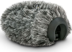 Fotoja e Mbrojtëse kundër erës Rode, për mikrofonin Rode VideoMic Pro+, e hirtë