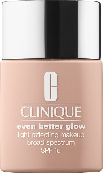 Fotoja e Fondantinë Clinique Even Better Glow, SPF15, WN 122 Clove, 30ml