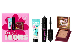 Fotoja e Set për femra Benefit Icons Mini, bazë grimi 7.5 ml + maskarë për qerpikë 4 g + pudër bronzer 2.5 g