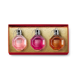 Fotoja e Set xhel dushi Molton Borwn Festive Bauble, xhel dushi për trup Fiery Pink Pepper 75 ml + xhel dushi Re-charge Black Pepper 75 ml + xhel dushi Delicious Rhubarb & Rose 75 ml