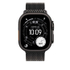 Fotoja e Apple Watch 49mm Loop, Black Titanium Milanese Loop, Small, Picture 3