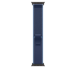 Fotoja e Apple Watch 49mm Loop, Blue/Bright Blue Trail Loop, M/L, Black Titanium Finish