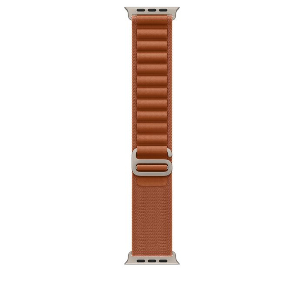 Fotoja e Apple Watch 49mm Loop, Terra Cotta Alpine Loop, Medium, Natural Titanium Finish