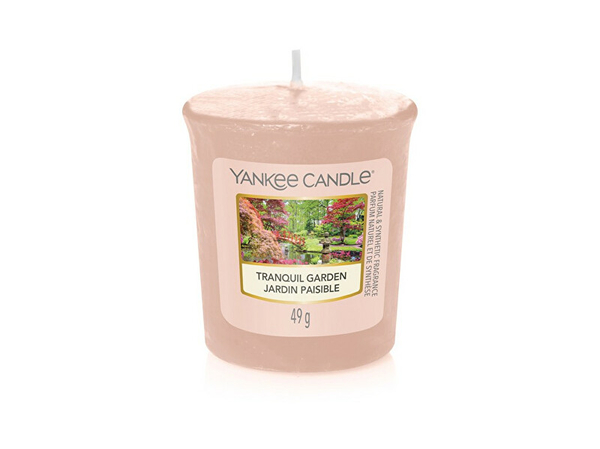Fotoja e Qiri aromatik Yankee Candle Tranquil Garden, 49 g