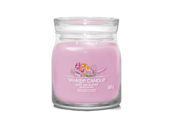 Fotoja e Qiri aromatik Yankee Candle Medium Hand Tied Blooms, 368 g