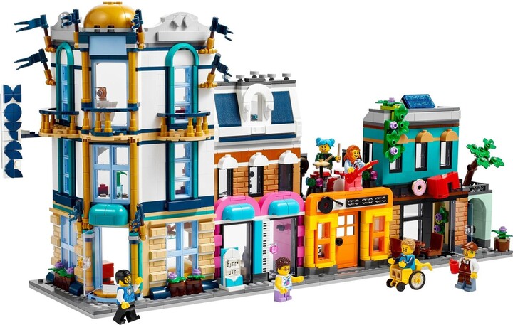 LEGO® Creator 31141 Main Street