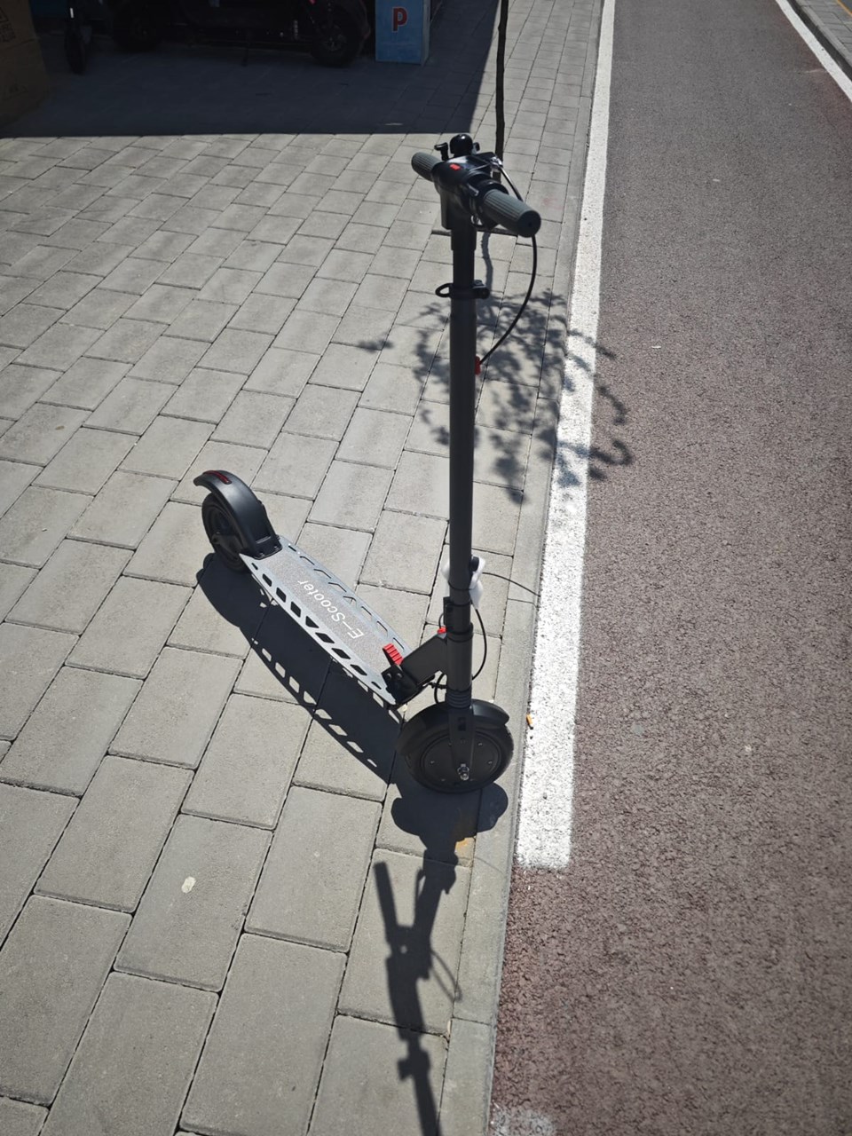 Trotinet elektrik UniTrade E-Scooter, 36V 7.8Ah