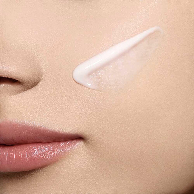 Emulsion Clarins Nutri-Lumiére Jour, 50 ml