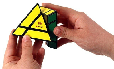 Puzzle RecentToys - Pyraminx Edge