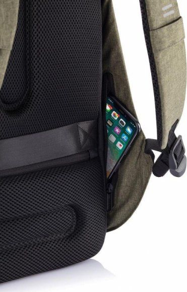 Çantë e shpinës Bobby Hero Regular (P705.297), e zezë