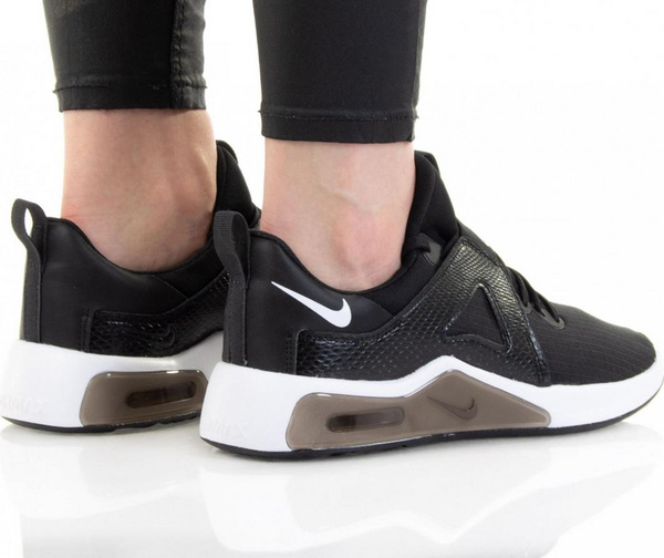 Atlete për femra Nike Air Max Bella TR 5, nr. 39, të zeza