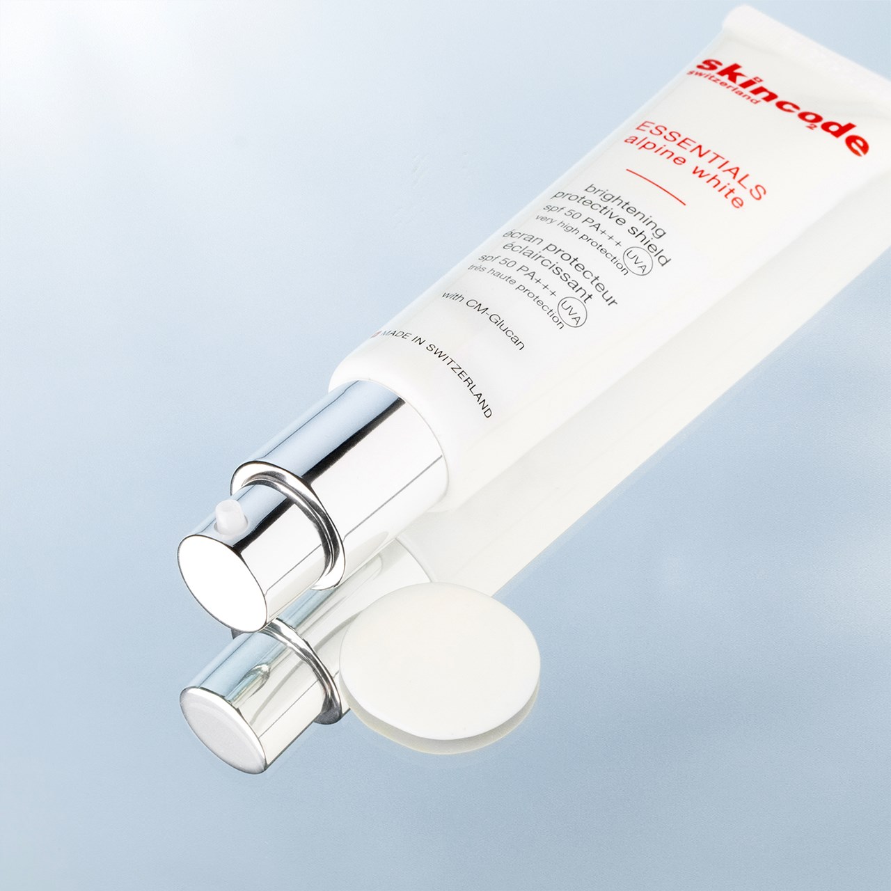 Krem me faktor mbrojtës SkinCode Brightening Protective Shield SPF 50/PA +++, 30 ml