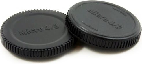 Set kapakësh JJC, për trup aparati dhe lente Micro 4/3, të zinj Set kapakësh JJC, për trup aparati dhe lente Micro 4/3, të zinj