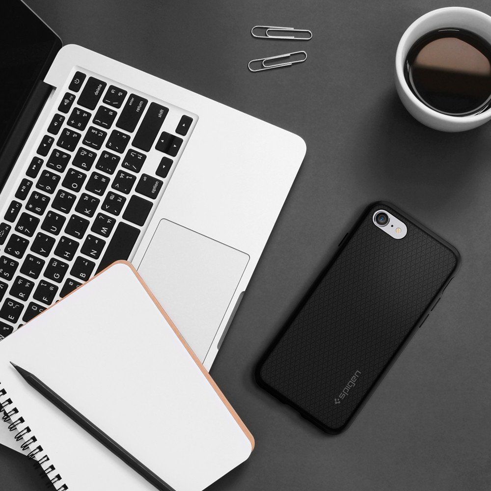 Mbrojtëse Etui Liquid Air për IPhone 7/8, e zezë