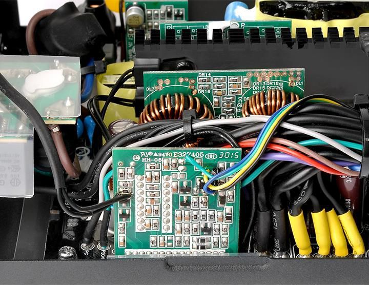 Burim energjie Thermaltake Toughpower Grand RGB PS-TPG-0650FPCGEU-R ATX, 650W