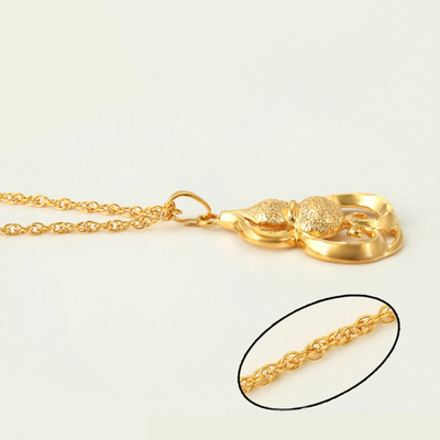 Qafore dhe varëse e flakëruar në ari 24 karatësh QV24K, 36 x 20 mm