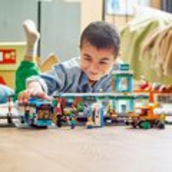 Set lodër LEGO® City 60335 Railway Station, 907 pjesë