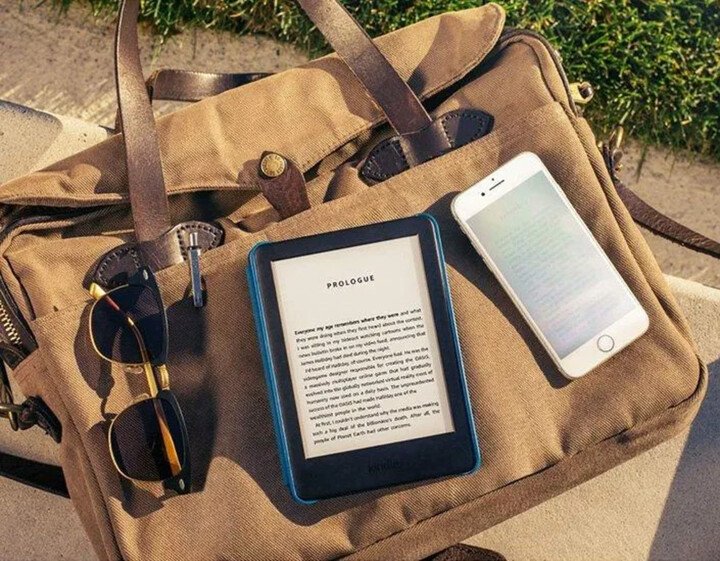 Tablet për lexim Amazon New Kindle 2020, 6", 8GB, i zi