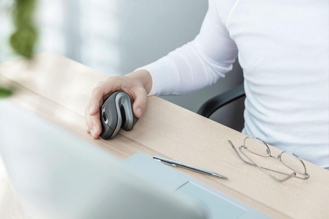 Глувче Trust Verro Ergonomic, црн