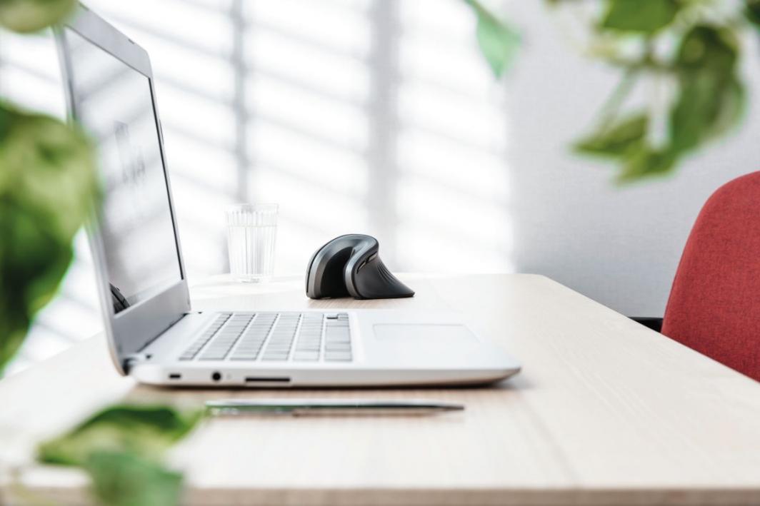 Глувче Trust Verro Ergonomic, црн