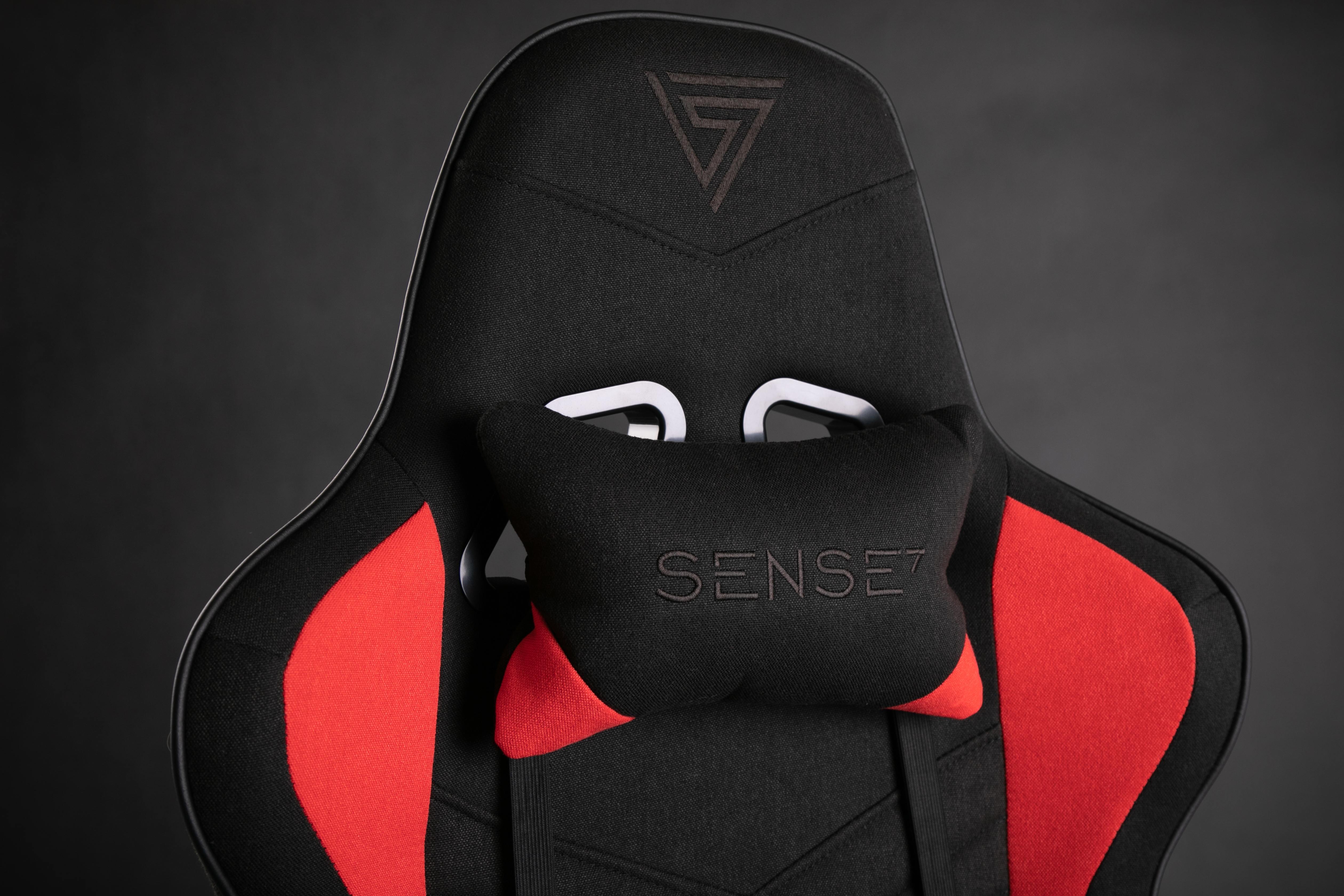 Karrige SENSE7 Spellcaster, e zezë/kuqe