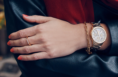 Orë dore Armani Exchange Banks AX4327