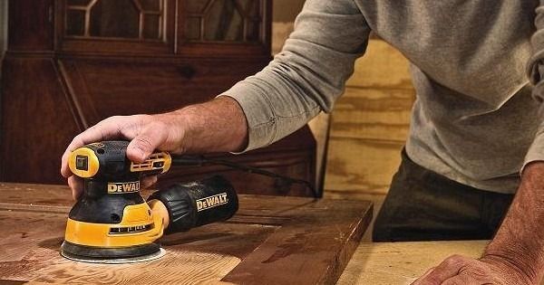 Lëmuese elektrike Dewalt DWE6423, e verdhë / zezë