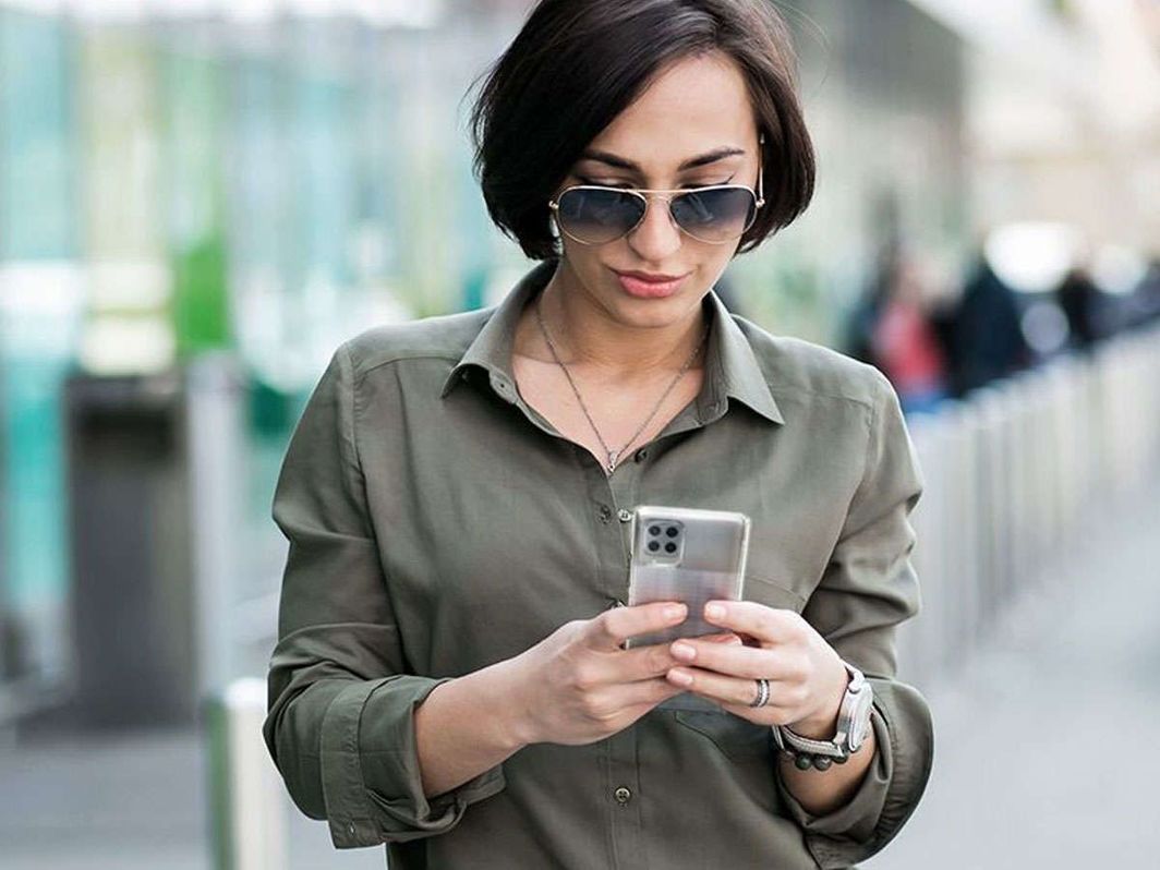 Spigen Liquid Crystal Case за Samsung Galaxy A42 5G, Crystal Clear