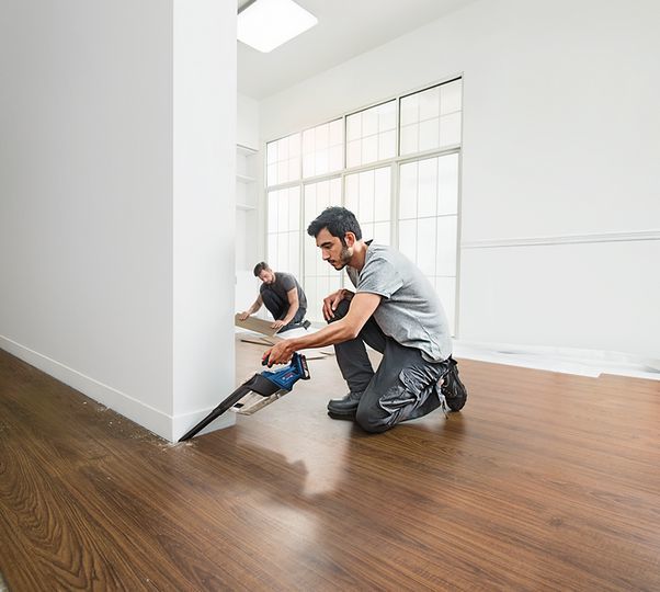 Fshesë dore me korrent Bosch GAS 18V-1, e kaltër