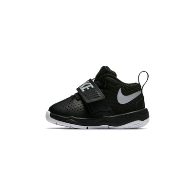 Atlete për fëmijë Nike Team Hustle D 8, të zeza, 26