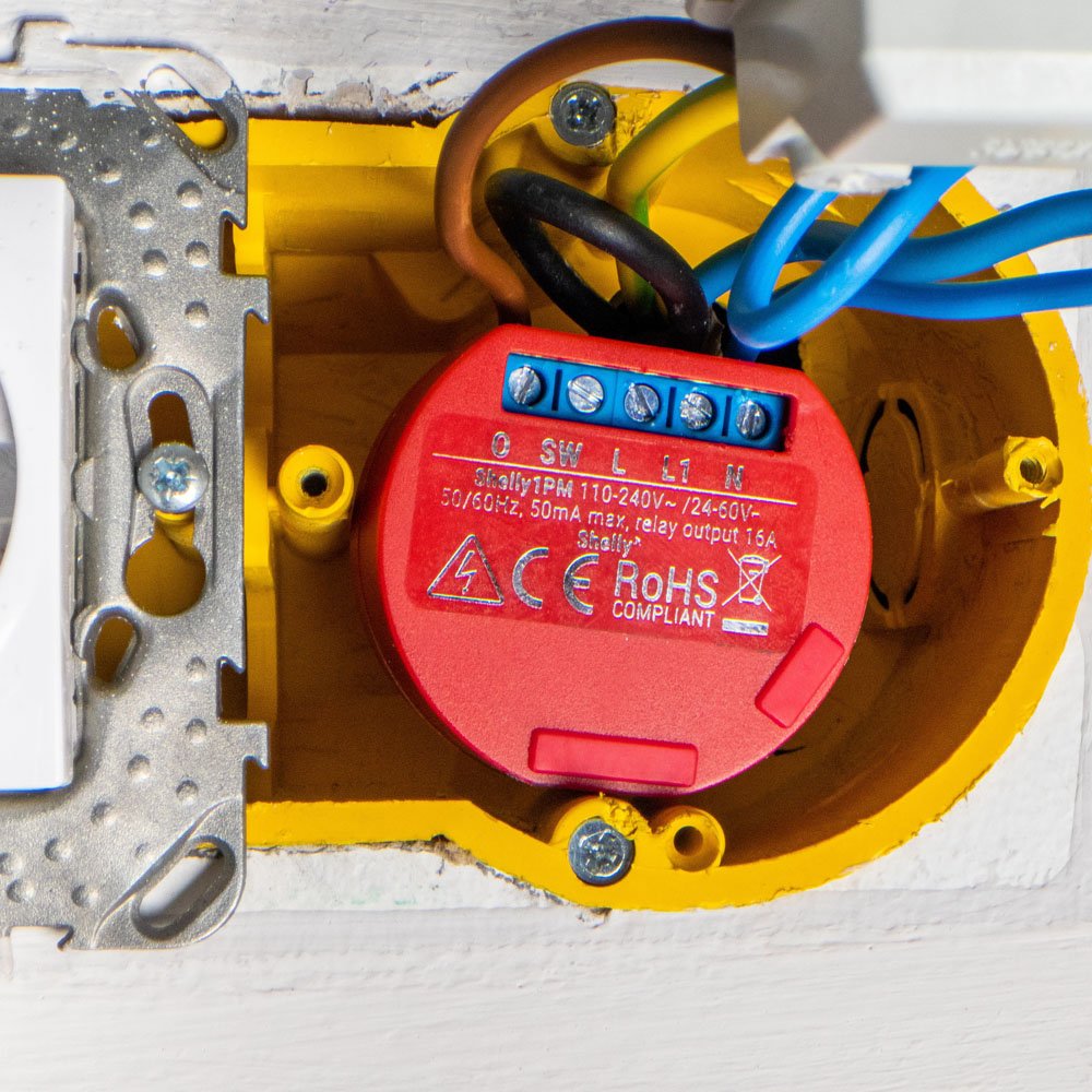 Ndërprerës rele me matës Shelly 1PM - i menaxhueshëm me WiFi për Smart Home
