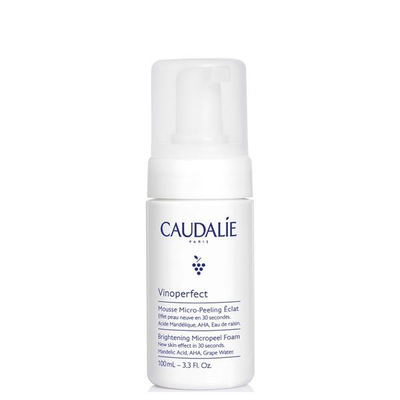Shkumë pastruese për fytyrë Caudalie Vinoperfect Brightening Micropeel Foam, 100 ml