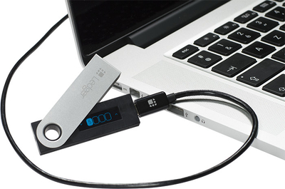 Kuletë digjitale për kriptovaluta Ledger Nano S