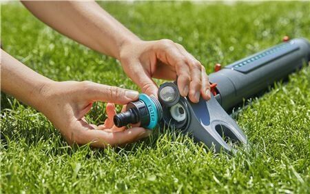 Spërkatës katror GARDENA AquaZoom S, i hirtë / portokalli