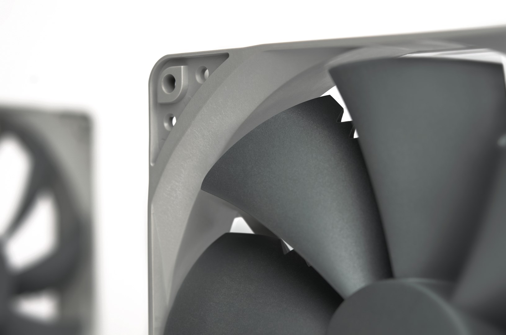 Ftohës Noctua NF-P14S REDUX-1200 PWM, 14 cm, i hirtë