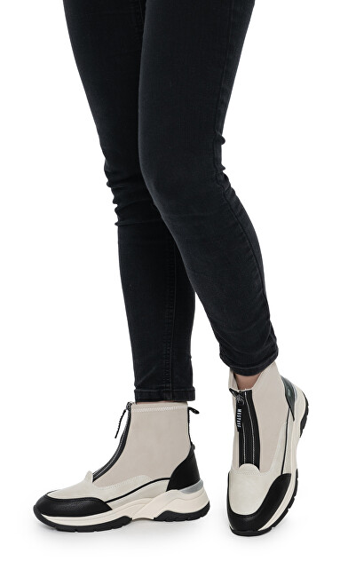 Çizme për femra Mustang mMU0324